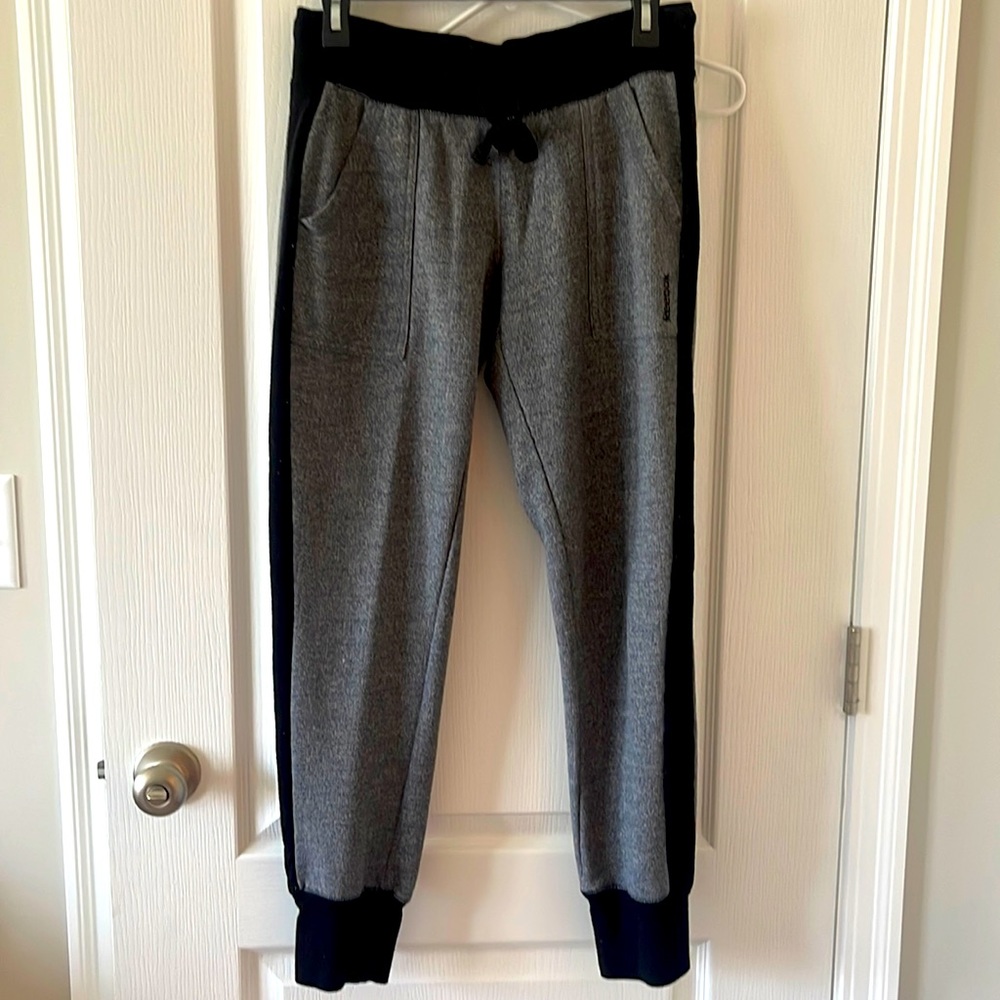 Rebook lounge joggers